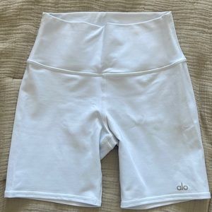 Alo biker shorts